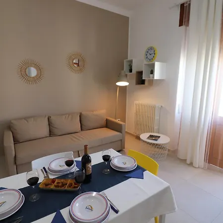 Appartamenti Via Faccolli Zona Centro Otranto Exterior foto